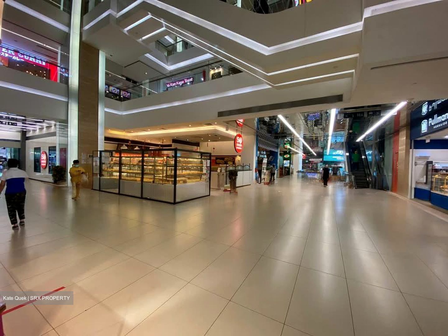 100 Am (D2), Retail #533347301